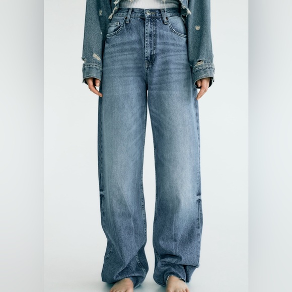 RELAXED MID WAIST ZW JEANS LIMITED EDITION - Picture 3 of 8
